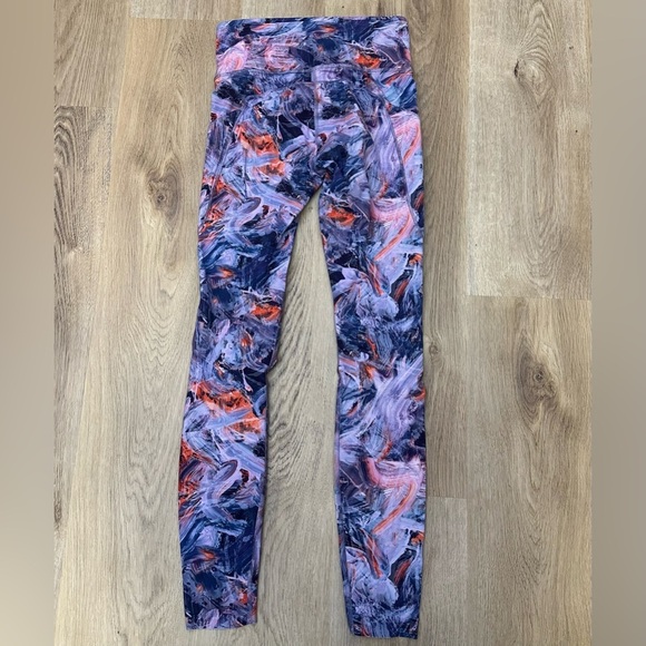 Lululemon Fast and Free Brushed Fabric High-Rise Tight 28" - Picture 4 of 10